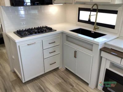 2027 Brinkley Model I — photo 29 view