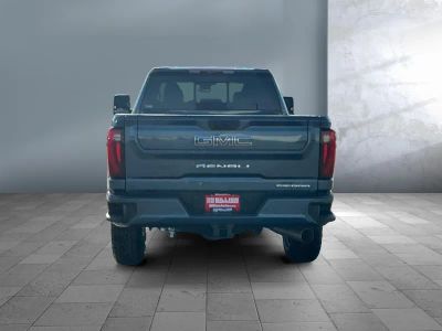 2026 GMC Sierra 3500HD - Photo 5
