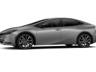 2026 Toyota Prius Plug-in Hybrid - Photo 5