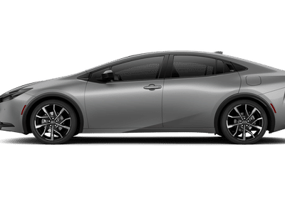 2026 Toyota Prius Plug-in Hybrid - Photo 6