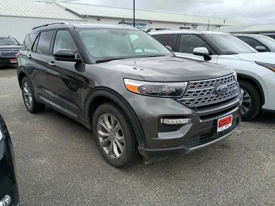 2020 Ford Explorer — interior view