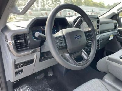 2026 Ford F-150 — photo 16 view