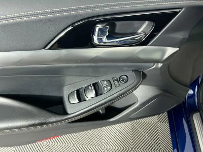 2023 Nissan Maxima — photo 14 view