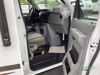 2026 Coachmen RV Leprechaun - Photo 19