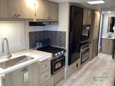 2026 Coachmen RV Leprechaun - Photo 45