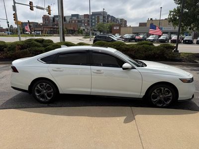 2023 Honda Accord Hybrid - Photo 4