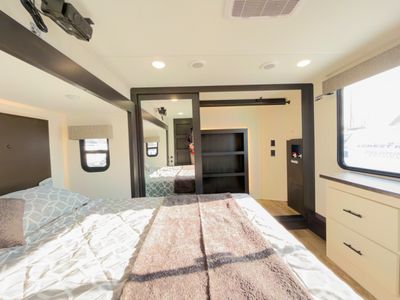 2026 Forest River RV Cherokee Sabre - Photo 15