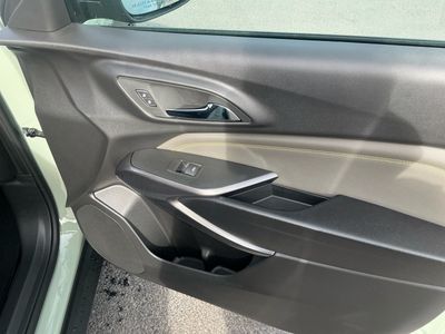 2026 Chevrolet Trax — photo 21 view