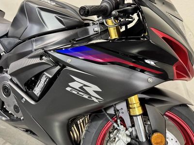 2026 Suzuki GSX-R750 - Photo 14