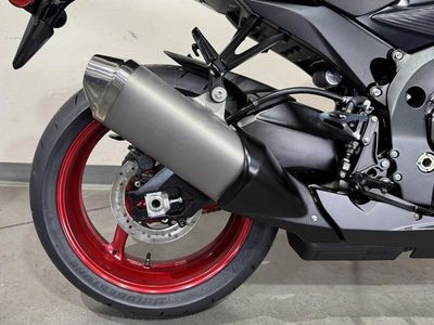 2026 Suzuki GSX-R750 - Photo 11