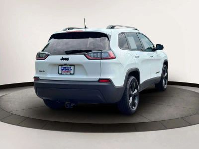 2020 Jeep Cherokee — interior view