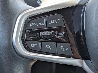 2025 BMW 3 Series — photo 25 view