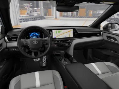 2026 Toyota Camry - Photo 19