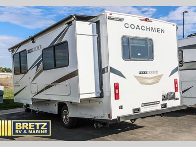2026 Coachmen RV Freelander - Photo 4