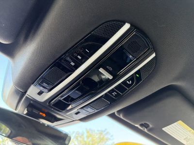 2023 Porsche Cayenne — photo 33 view