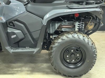 2026 Can-Am Outlander 700 — photo 10 view