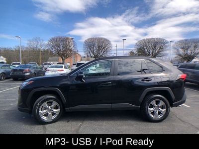 2024 Toyota RAV4 XLE - Photo 9
