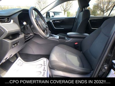 2024 Toyota RAV4 XLE - Photo 19