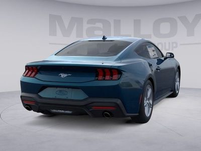 2026 Ford Mustang - Photo 12
