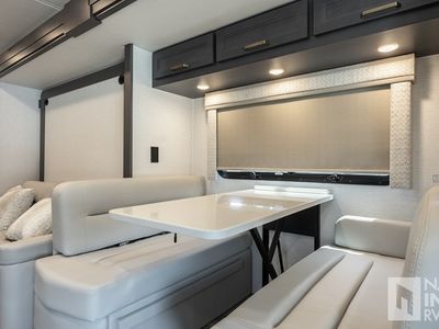 2025 Holiday Rambler Element - Photo 11