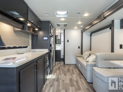 2025 Holiday Rambler Element - Photo 10