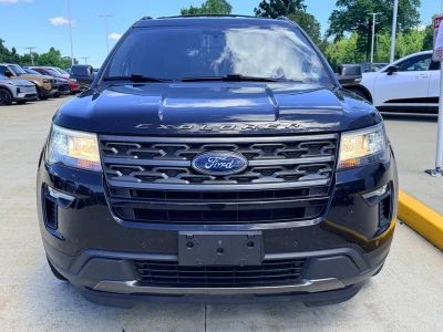 2019 Ford Explorer — side profile view