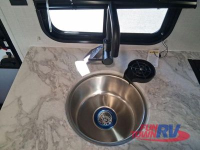 2026 Coachmen RV Clipper 3K Series - Photo 10