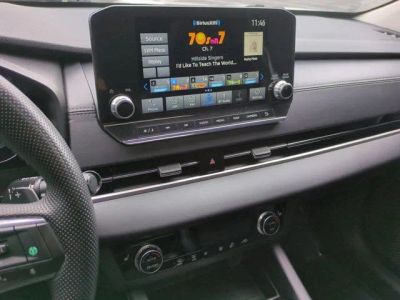 2024 Mitsubishi Outlander - Photo 12