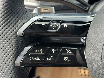 2026 Mercedes-Benz GLC — photo 22 view