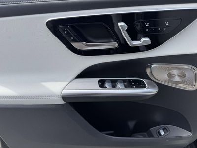 2026 Mercedes-Benz GLC — photo 17 view