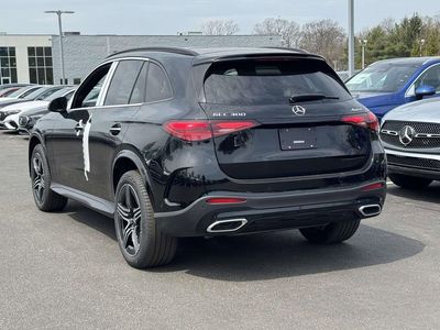 2026 Mercedes-Benz GLC — photo 8 view