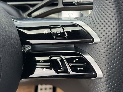 2026 Mercedes-Benz GLC — photo 23 view