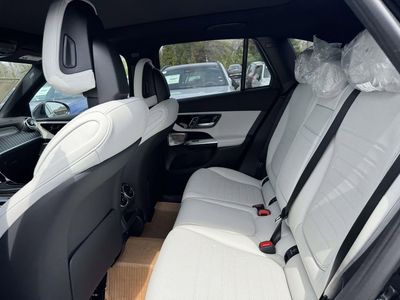 2026 Mercedes-Benz GLC — photo 30 view