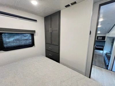 2025 Keystone COUGAR — photo 15 view