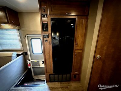 2018 Winnebago Intent - Photo 11