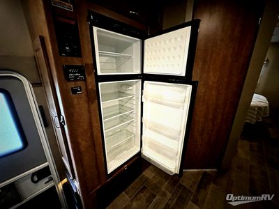 2018 Winnebago Intent - Photo 12