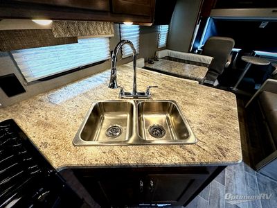 2018 Winnebago Intent - Photo 15