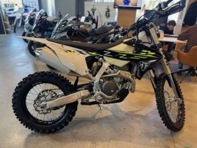 2026 Triumph TF 250-XC — front three-quarter view