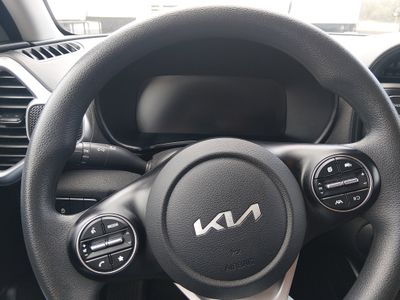 2023 Kia Soul - Photo 12