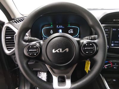 2024 Kia Soul - Photo 12