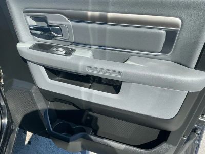 2020 Ram 1500 Classic — photo 21 view