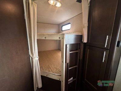 2016 Forest River RV Cherokee — photo 21 view