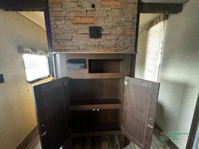 2016 Forest River RV Cherokee — photo 33 view