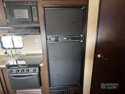 2016 Forest River RV Cherokee — photo 19 view