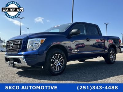 2022 Nissan Titan - Photo 11