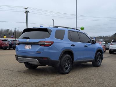 2025 Honda Pilot — rear three-quarter view