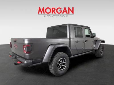 2026 Jeep Gladiator — detail view