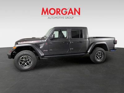 2026 Jeep Gladiator — photo 8 view