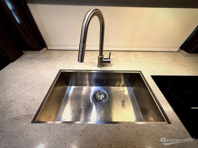 2021 Jayco Embark - Photo 10