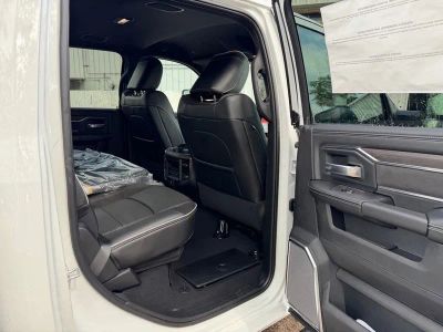 2026 Ram 3500 — photo 32 view